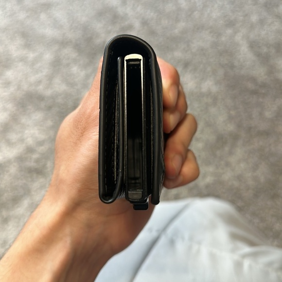 Switch Wallet - Picture 5 of 5